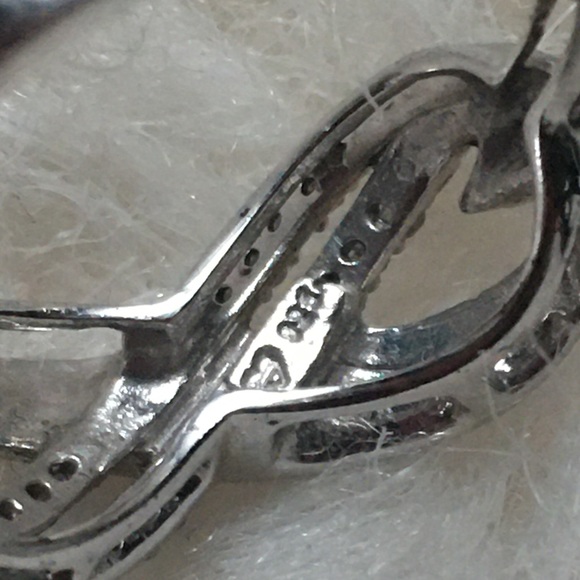 LIVE LOVE HOPE Real Diamond Infinite Ring - Picture 11 of 13